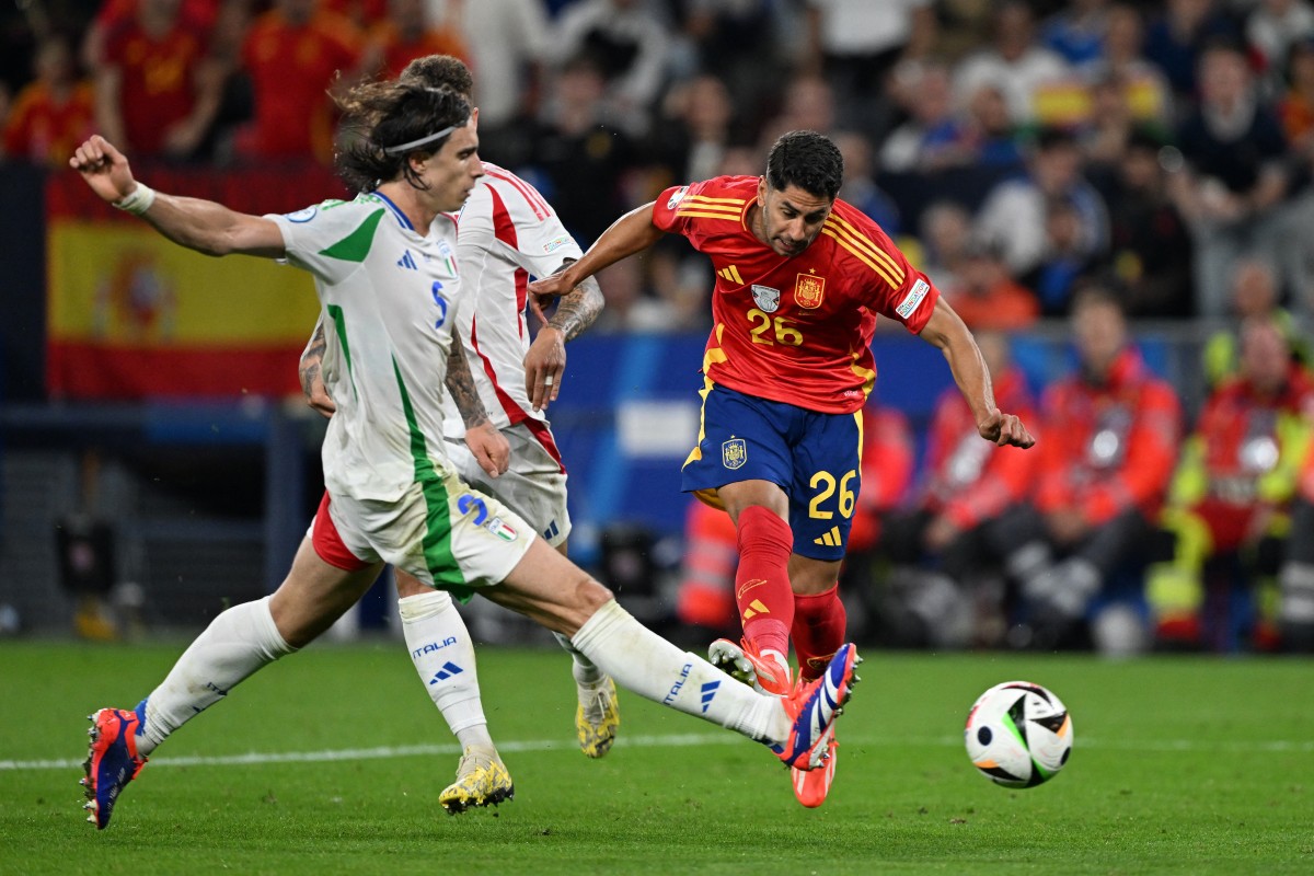 Spain beat Italy to reach Euro 2024 knockouts, England thwarted by